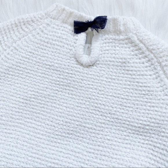 Tommy Bahama 4-piece 12M Baby Girl Outfit - Sweater, Leggings, Skirt, & Headband - Picture 3 of 8